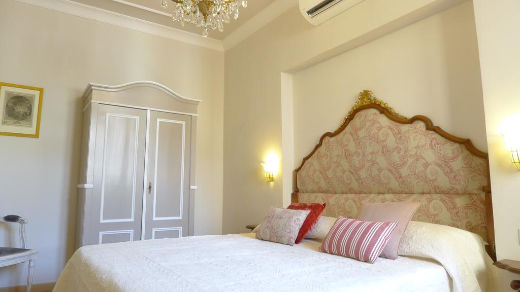 Apartament Arlecchino Florencja Pokój zdjęcie